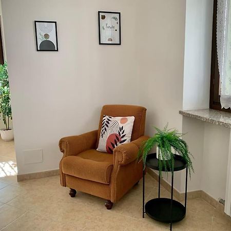 Appartamento Indipendente A Mirafiori Sud Torino Exterior foto