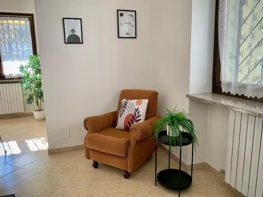 Appartamento Indipendente A Mirafiori Sud Torino Exterior foto
